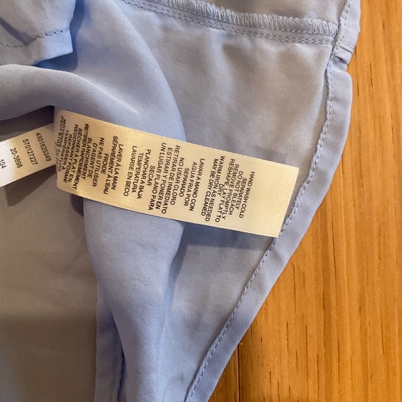 White House Black Market Light Blue Silk Blouse, Size 4 - Picture 6 of 8